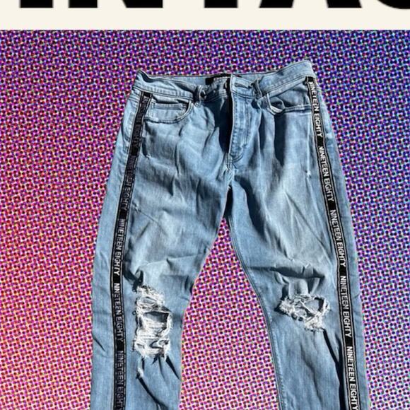 Express Nineteen Eighty jeans, distressed, women's size 28 - Picture 1 of 12